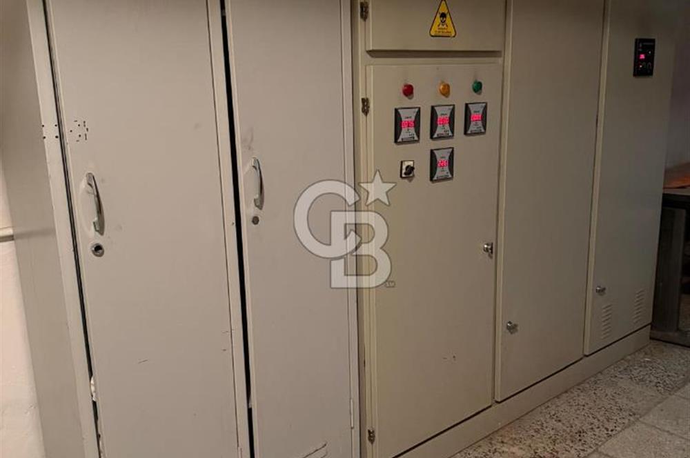 KIZILAY'DA MERKEZİ KONUMDA KOMPLE SATILIK BİNA