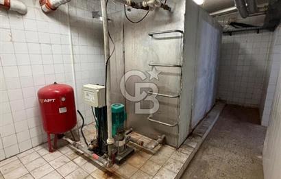 KIZILAY'DA MERKEZİ KONUMDA KOMPLE SATILIK BİNA