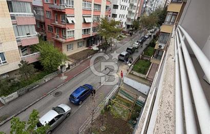 KIZILAY'DA MERKEZİ KONUMDA KOMPLE SATILIK BİNA