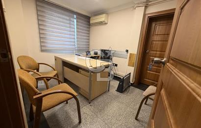 KIZILAY'DA MERKEZİ KONUMDA KOMPLE SATILIK BİNA