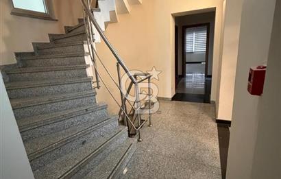 KIZILAY'DA MERKEZİ KONUMDA KOMPLE SATILIK BİNA