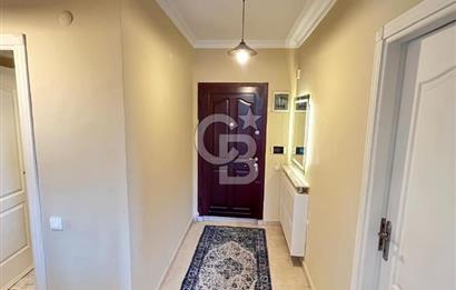 GÜZELOBA'DA ORMAN VE DENİZ MANZARALI, HAVUZLU SİTEDE EŞYALI 2+1