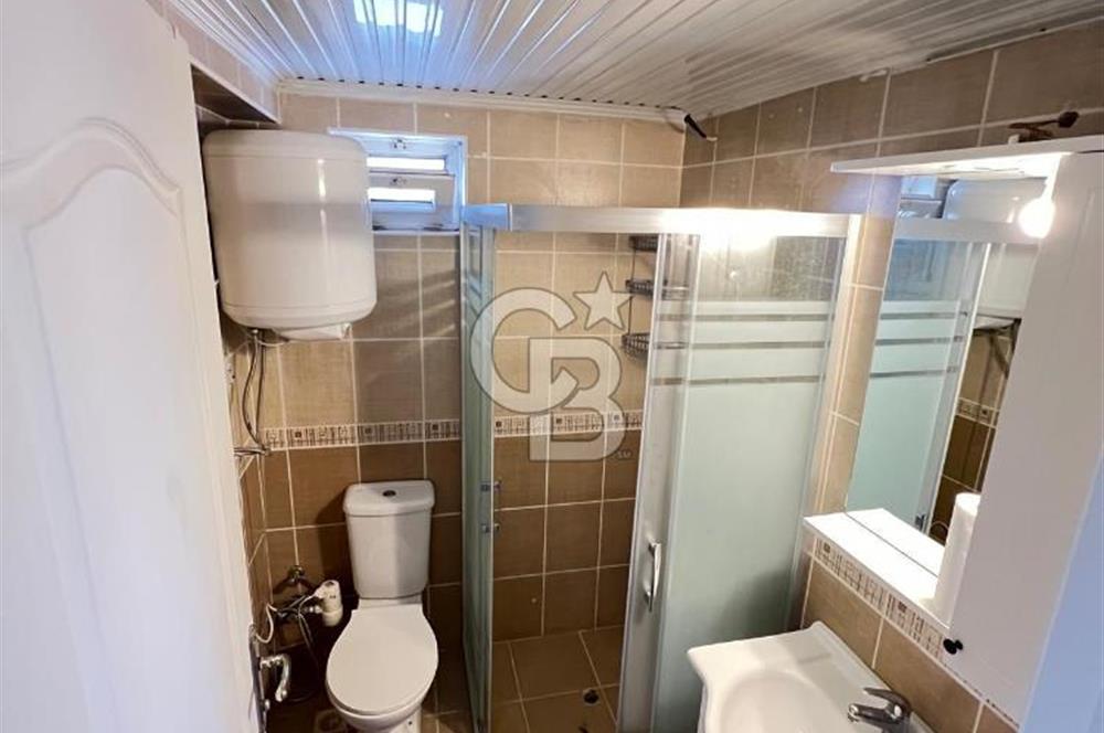 GÜZELOBA'DA ORMAN VE DENİZ MANZARALI, HAVUZLU SİTEDE EŞYALI 2+1