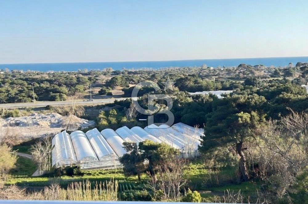 GÜZELOBA'DA ORMAN VE DENİZ MANZARALI, HAVUZLU SİTEDE EŞYALI 2+1