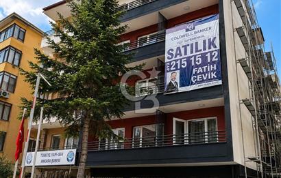 KIZILAY'DA MERKEZİ KONUMDA KOMPLE SATILIK BİNA
