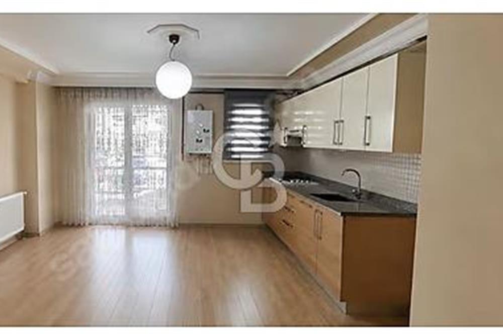 ÇEKMEKÖY HAMİDİYE'DE MADENLER METRO YAKINI KİRALIK 2+1 DAİRE