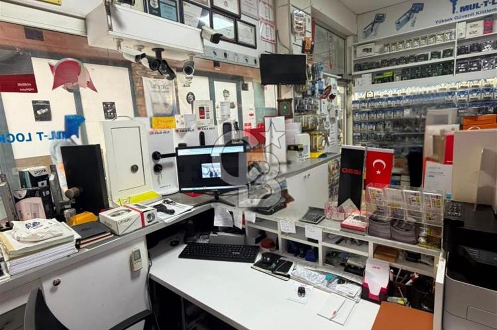 KIZILTOPRAKTA GELİR ÜRETEN, HAZIR KİRACILI YATIRIM FIRSATI