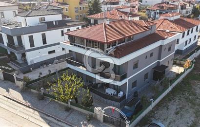 Bağbaşı'nda Satılık Triplex 5+1 300m2 Villa