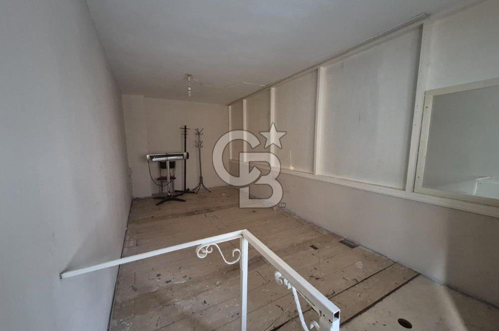 Karabağlar Bozyaka'da Kiralık Dükkan (Batarlı & Bahçeli)