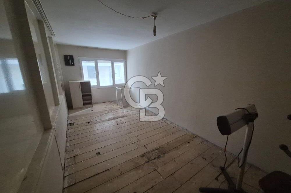 Karabağlar Bozyaka'da Kiralık Dükkan (Batarlı & Bahçeli)