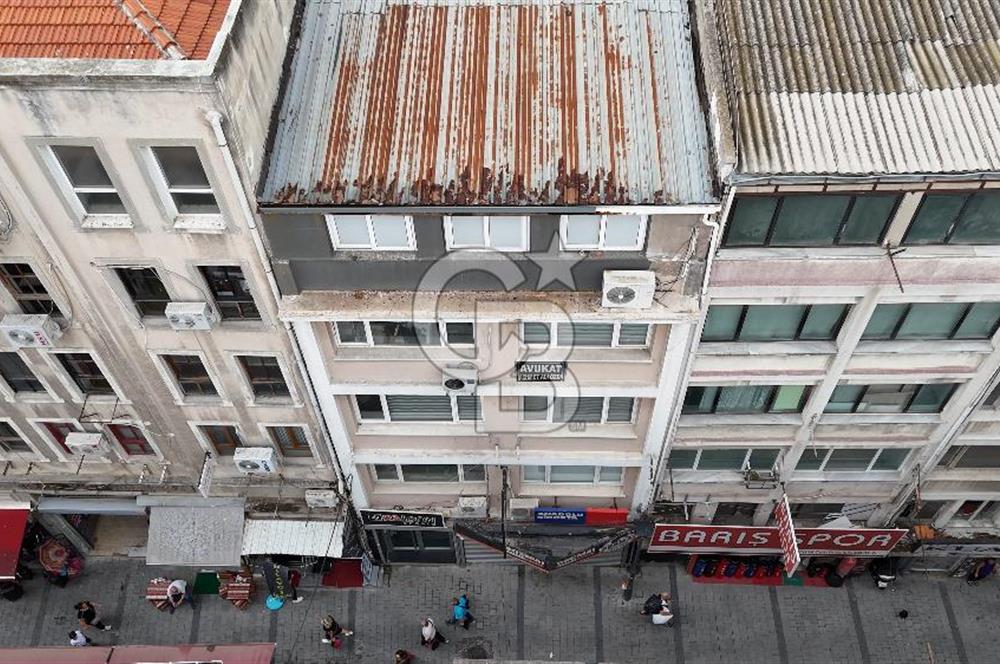 Konak Fevzi Paşa'da Satılık 14 Dükkanlı İş Hanı
