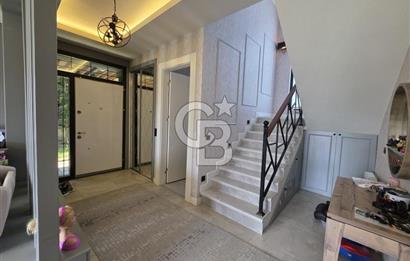 Başlıcanın En Prestijli Lokasyonunda Tam Bağımsız Lüks Villa