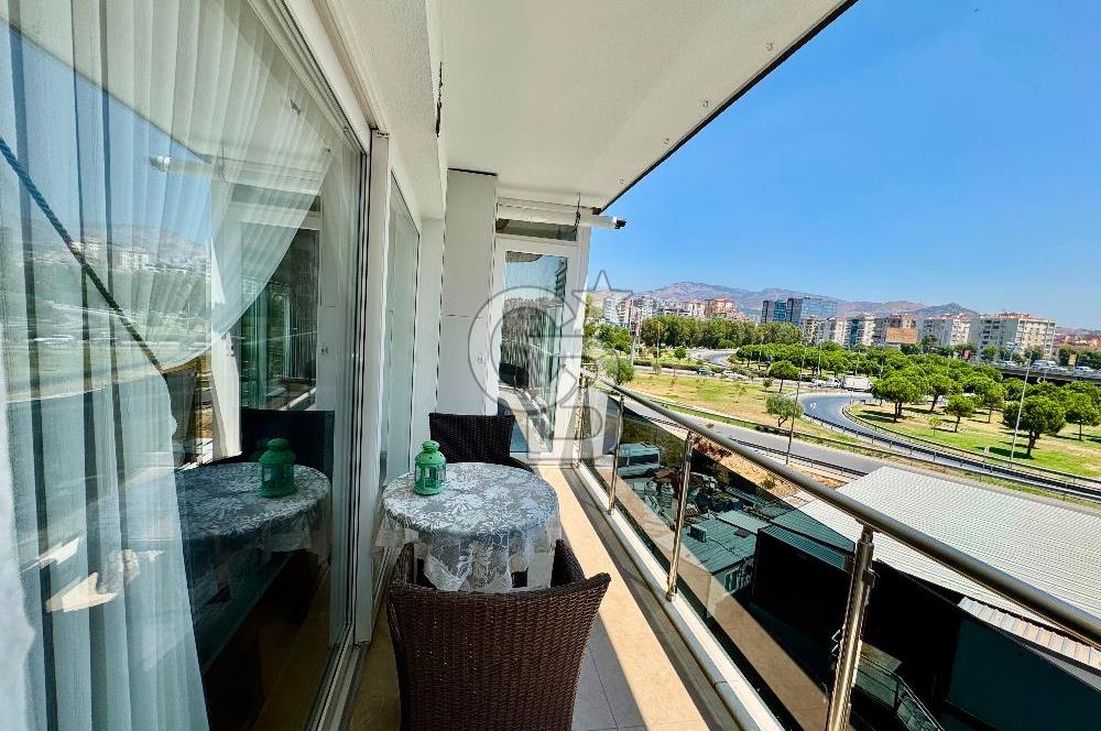 karşıyaka Dedebaşı Cadde Manzaralı, D.Gazlı Satılık 3+1 Daire