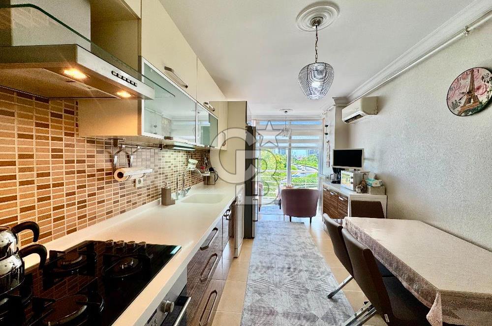 karşıyaka Dedebaşı Cadde Manzaralı, D.Gazlı Satılık 3+1 Daire