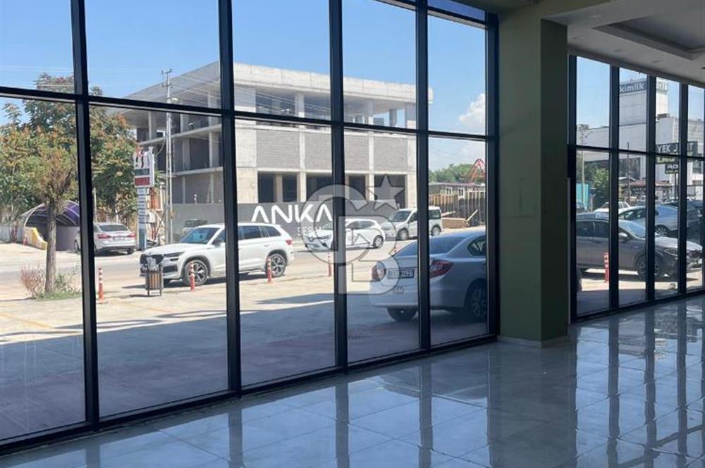 Sincan, Park Konak Center Girişinde, Mükemmel Konumlu Köşe Dükkan