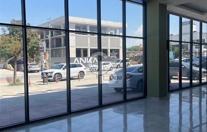 Sincan, Park Konak Center Girişinde, Mükemmel Konumlu Köşe Dükkan