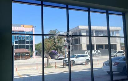 Sincan, Park Konak Center Girişinde, Mükemmel Konumlu Köşe Dükkan