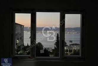 Cb Mahall'den Halıdere'de Komple Yenilenmiş Deniz Manzaralı 3+1 - 4 - 365877