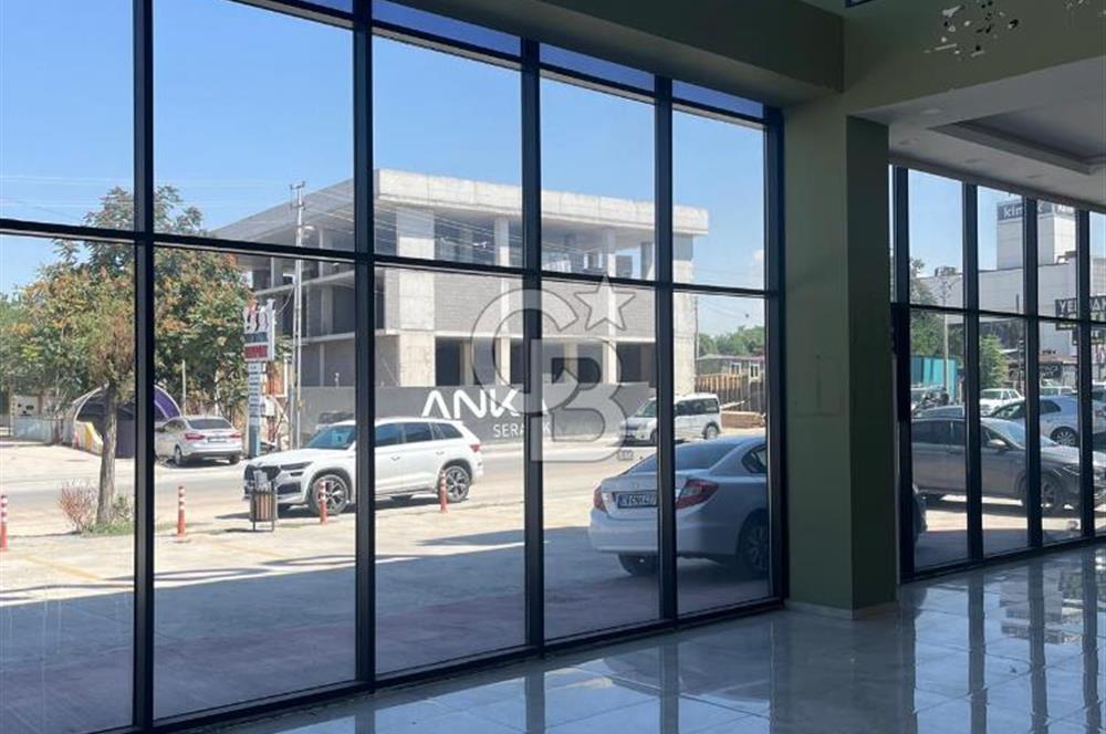 Sincan, Park Konak Center Girişinde, Mükemmel Konumlu Köşe Dükkan