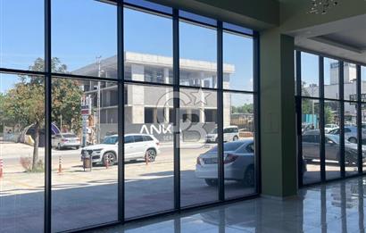 Sincan, Park Konak Center Girişinde, Mükemmel Konumlu Köşe Dükkan