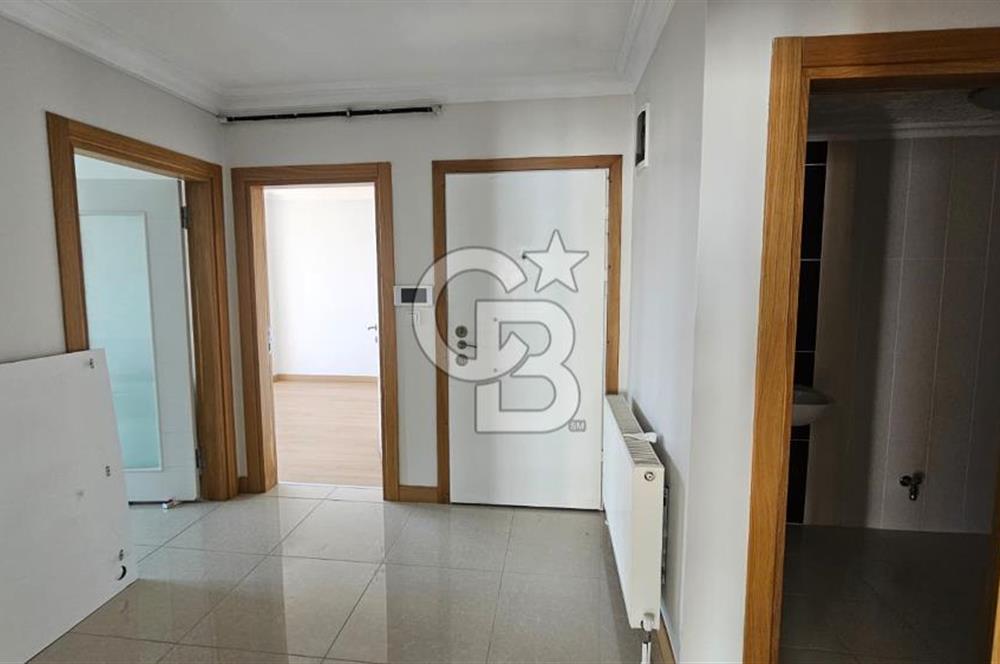 Kartal Atalarda Ebeveyn Banyolu 3+1 Kiralık Daire