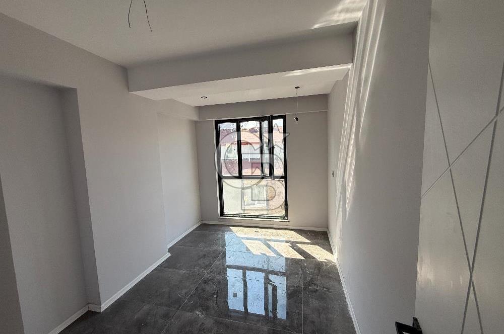 İlbadı Mahallesi Cadde Üzeri Satılık Daire