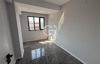 İlbadı Mahallesi Cadde Üzeri Satılık Daire