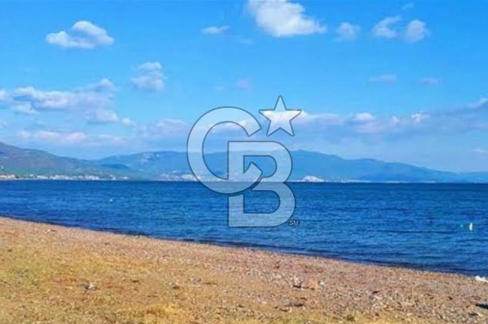 SEFERİHİSAR DOĞANBEY ATATÜRK MH'DE FULL EŞYALI FULL TADİLATLI ŞÖMİNELİ DENİZE YÜRÜME MESAFELİ DUBLEX 