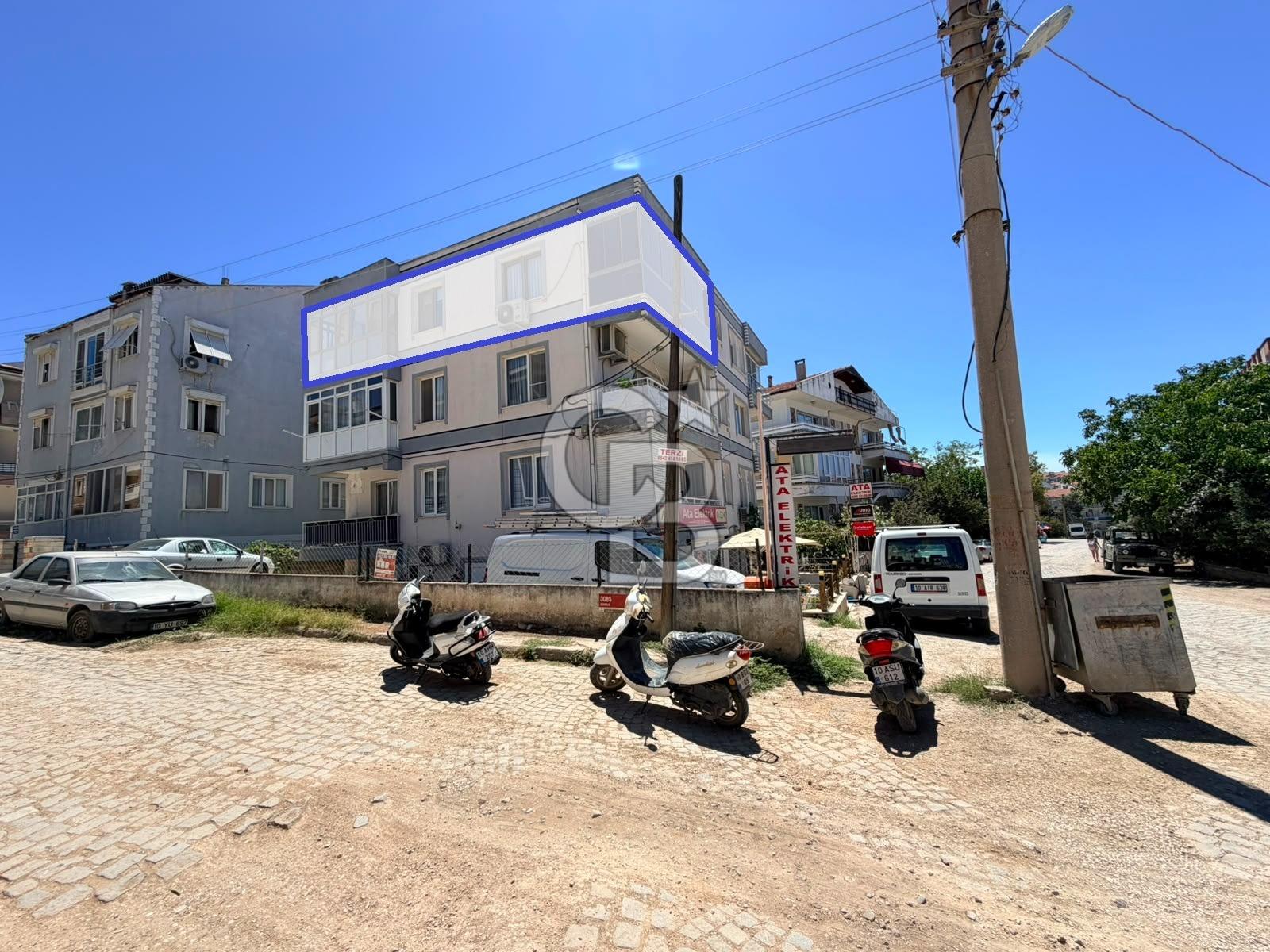 AYVALIK ALİ ÇETİNKAYA MAHALLESİ MERKEZİ, MASRAFSIZ DAİRE