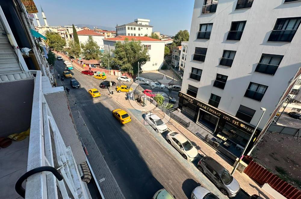 KARABAĞLAR YILDIZ CADDESİ 3+1 ASANSÖRLÜ TADİLATLI ARAKAT KİRALIK DAİRE