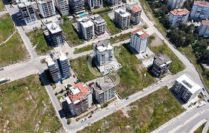 Çiğli Balatçık'ta Deniz Manzaralı  İmarı Arsa
