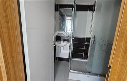 Kartal Atalarda Ebeveyn Banyolu 3+1 Kiralık Daire