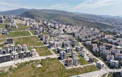Çiğli Balatçık'ta Deniz Manzaralı  İmarı Arsa