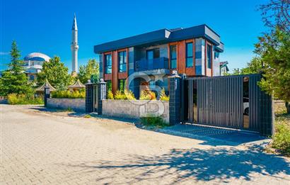 YALOVA KAYTAZDERE'DE ÖZEL MİMARİ MÜSTAKİL LÜKS VİLLA