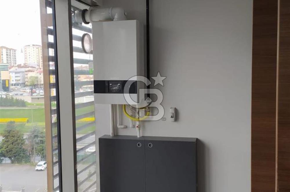 ALEMDAĞ CADDESİ ÜZERİNDE PLAZA DA SATILIK OFİS KATI