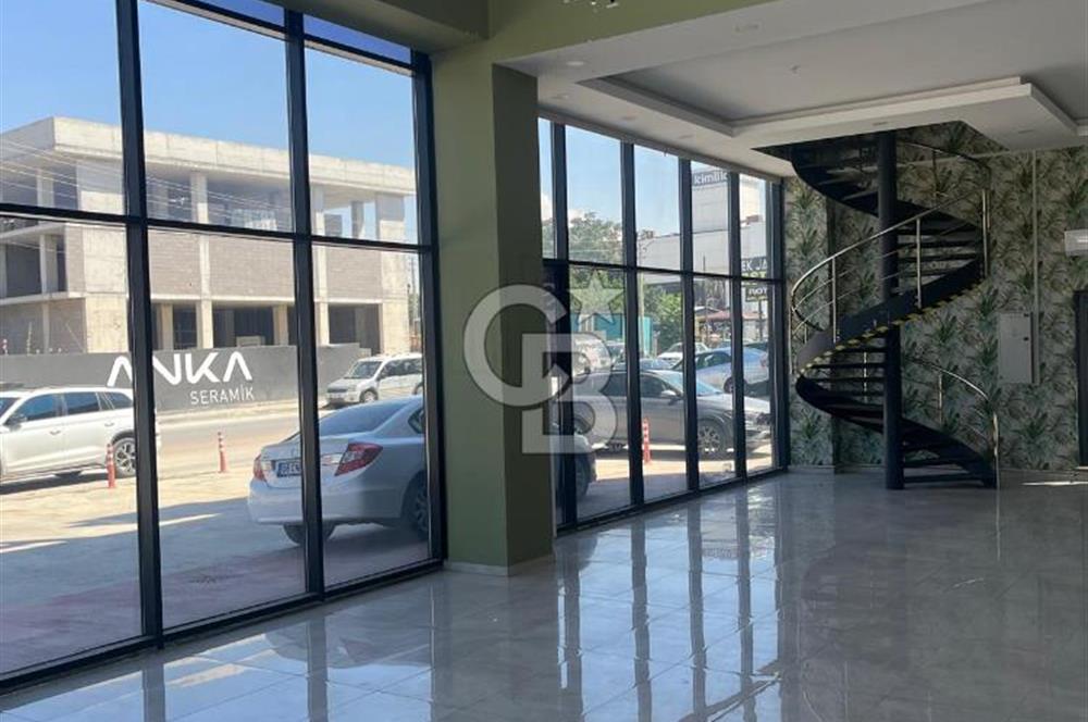 Sincan, Park Konak Center Girişinde, Mükemmel Konumlu Köşe Dükkan