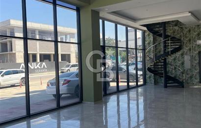 Sincan, Park Konak Center Girişinde, Mükemmel Konumlu Köşe Dükkan