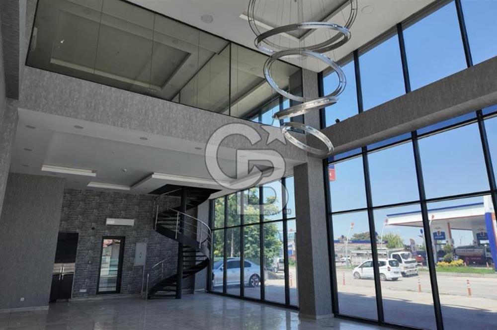 Sincan, Park Konak Center Girişinde, Mükemmel Konumlu Köşe Dükkan