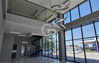 Sincan, Park Konak Center Girişinde, Mükemmel Konumlu Köşe Dükkan