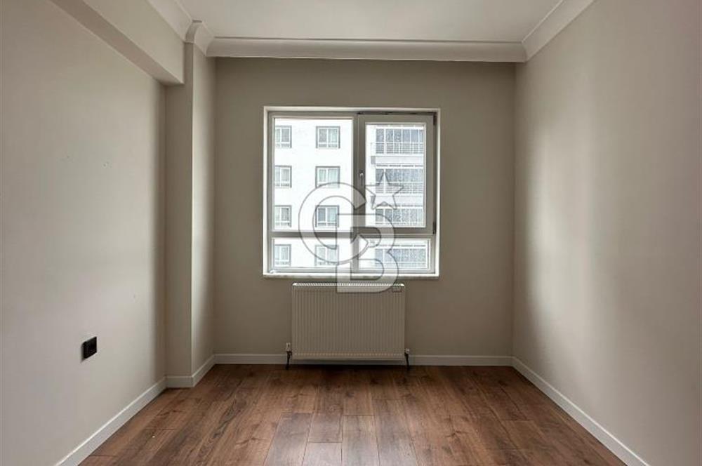 MEYDAN PARK'TA ARA KAT, KİLERLİ, DEPOLU, 4+1 KİRALIK DAİRE