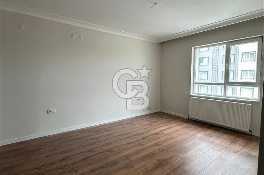 MEYDAN PARK'TA ARA KAT, KİLERLİ, DEPOLU, 4+1 KİRALIK DAİRE