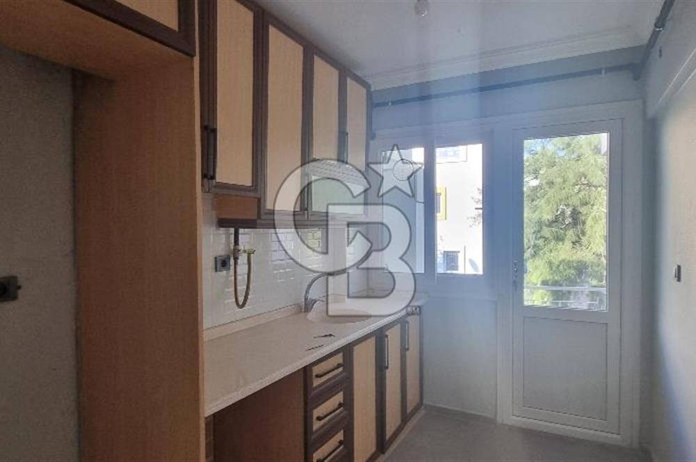 Manavkuyu Attaroğlu İlkokulu Karşısı Merkezi Konum 2+1 Kiralık