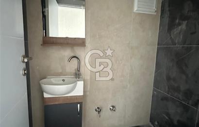 MEYDAN PARK'TA ARA KAT, KİLERLİ, DEPOLU, 4+1 KİRALIK DAİRE