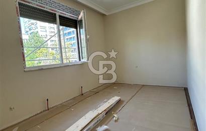 Bağdat caddesi üzerinde 3+1 sıfır balkonlu iş yeri