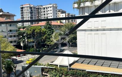 Bağdat caddesi üzerinde 3+1 sıfır balkonlu iş yeri