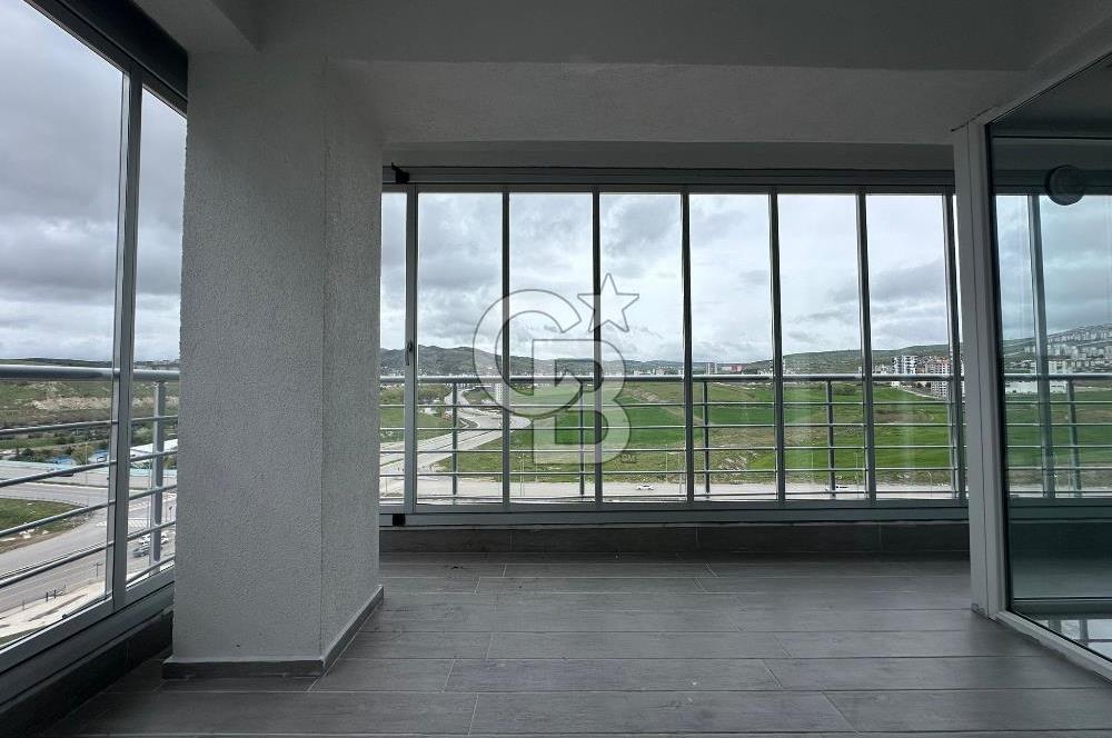 MEYDAN PARK'TA ARA KAT, KİLERLİ, DEPOLU, 4+1 KİRALIK DAİRE
