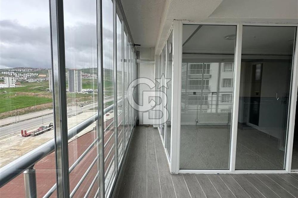 MEYDAN PARK'TA ARA KAT, KİLERLİ, DEPOLU, 4+1 KİRALIK DAİRE