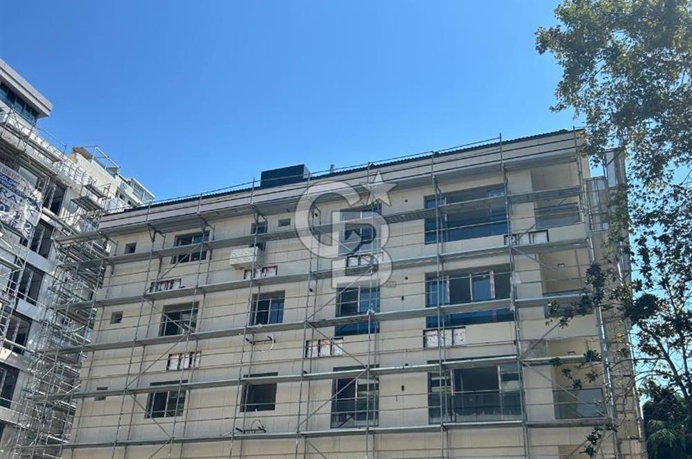 Bağdat caddesi üzerinde 3+1 sıfır balkonlu iş yeri