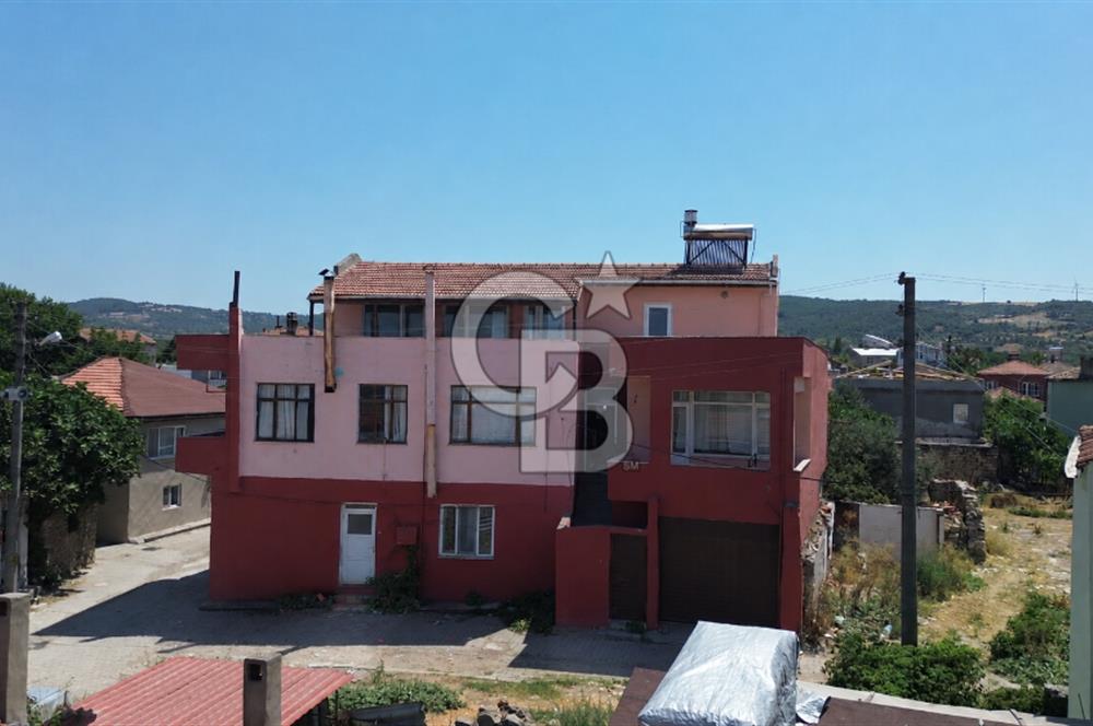 Çardak'ta 347,57 m² Arsa İçerisinde 3 Daireli Müstakil Satılık Bina