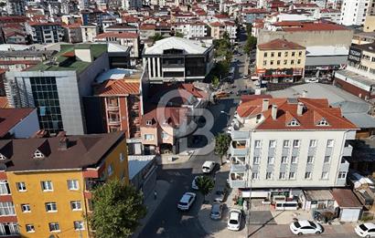 Ümraniye Yukarı Dudullu Kıbrıs Caddesi Üzeri Kiralık Dükkan